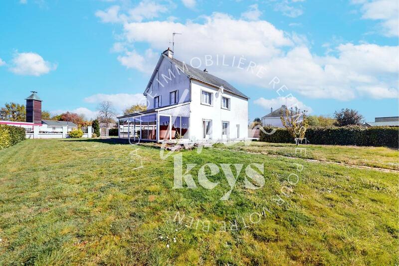 Maison - 160 m² - 10 pièces