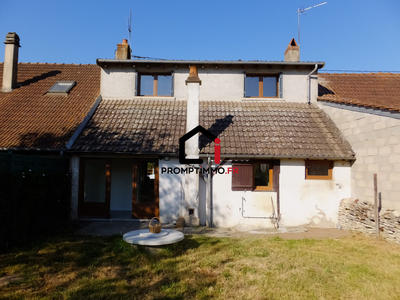 Maison - 82 m² - 5 pièces