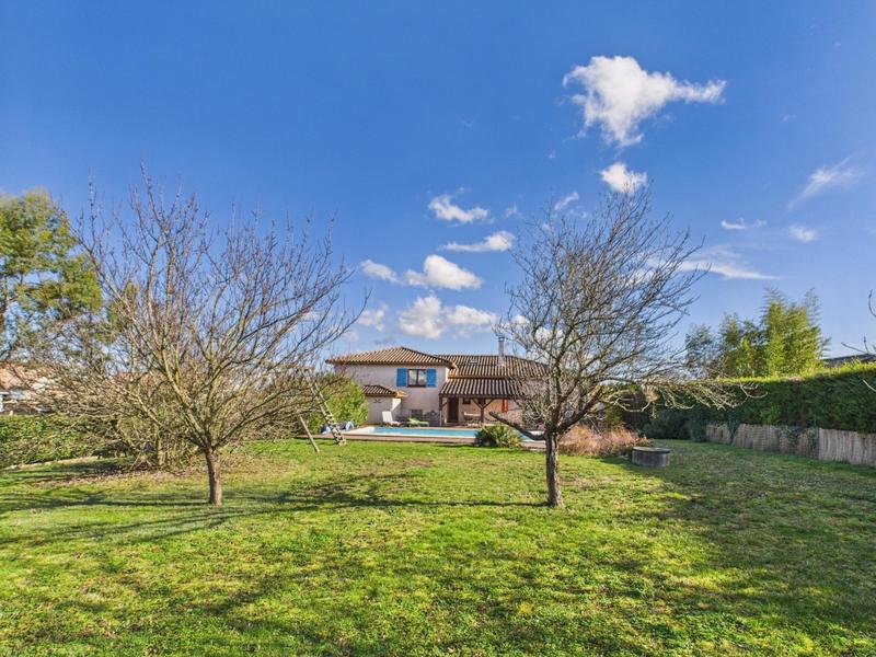 Maison - 182 m² - 6 pièces