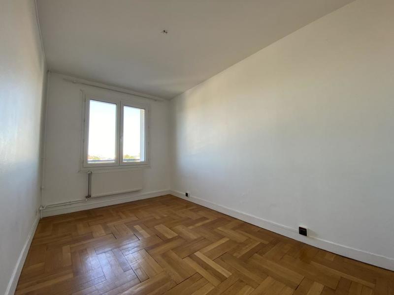 Appartement - 72 m² - 4 pièces