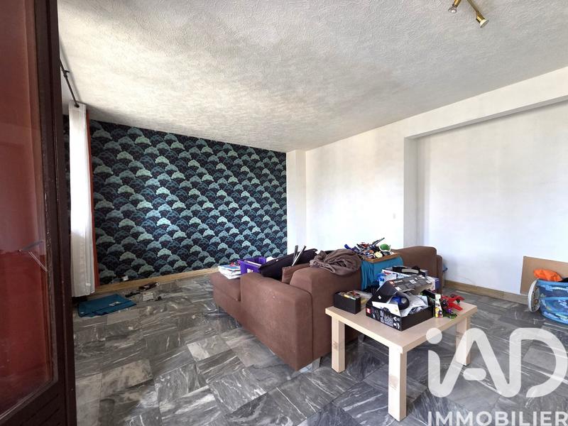 Maison - 200 m² - 8 pièces