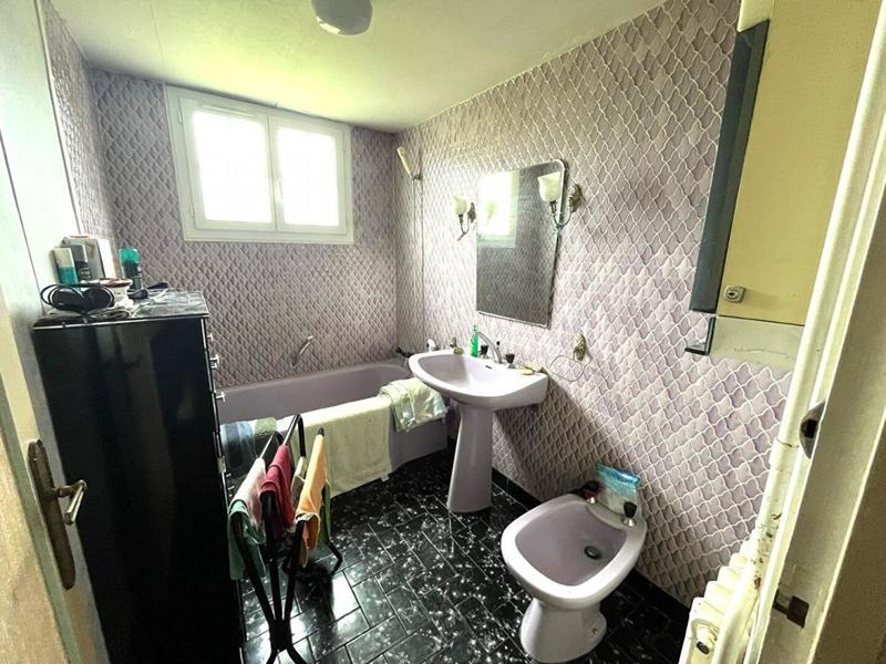 Maison - 85 m² - 5 pièces