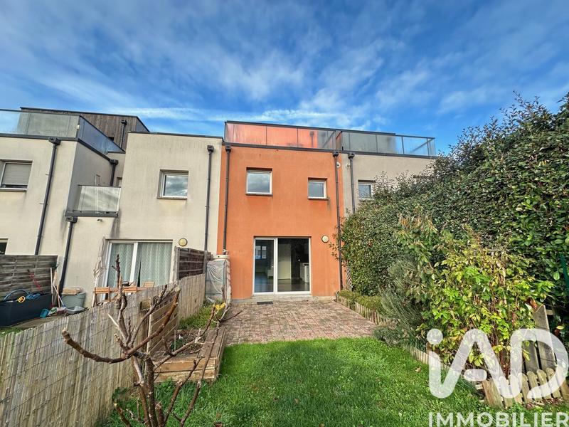 Maison - 108 m² - 5 pièces