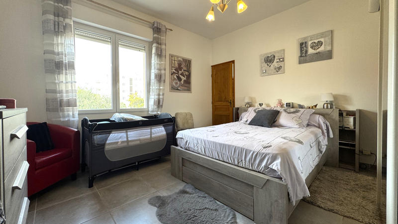 Appartement - 105 m² - 4 pièces