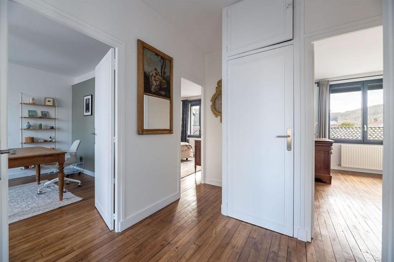 Maison - 163 m² - 6 pièces