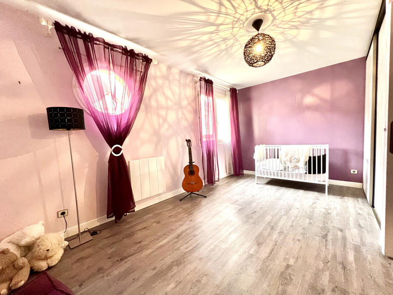 Maison - 107 m² - 5 pièces