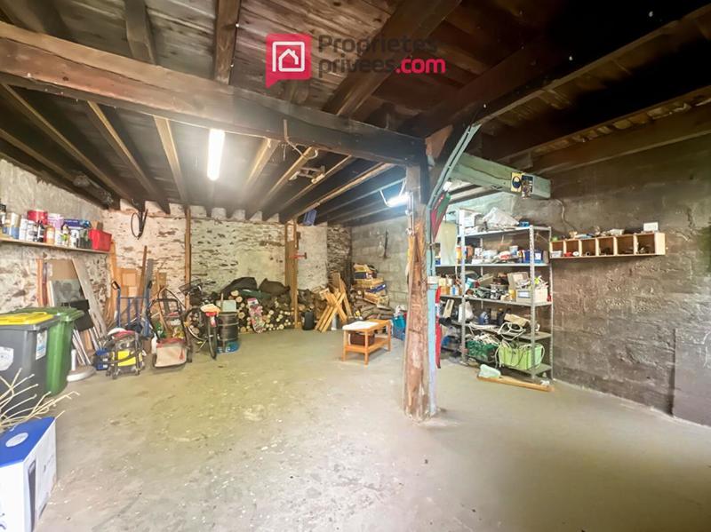 Maison - 210 m² - 9 pièces