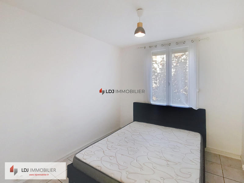 Appartement - 70 m² - 4 pièces