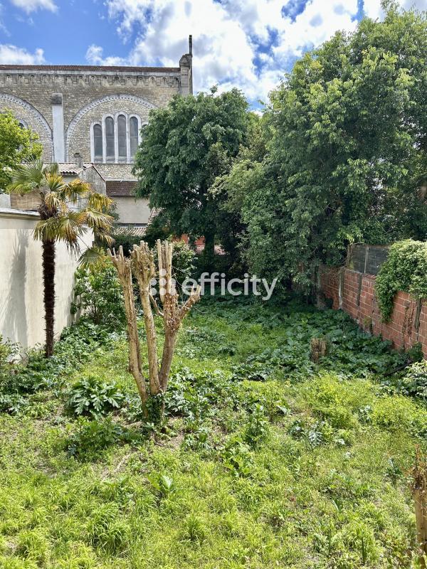 Maison - 192 m² - 5 pièces