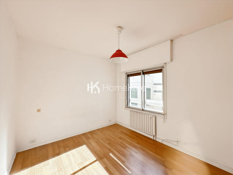 Appartement - 120 m² - 5 pièces