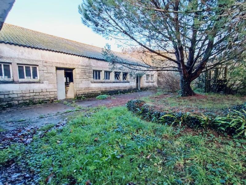 Maison - 215 m² - 7 pièces