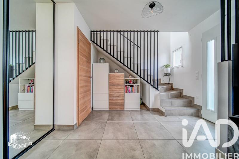 Maison - 88 m² - 4 pièces