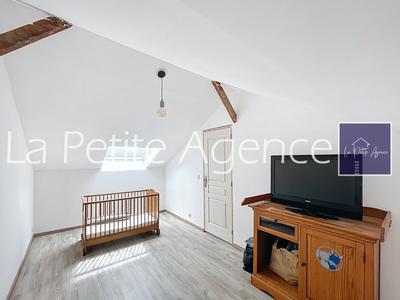 Maison - 143 m² - 6 pièces