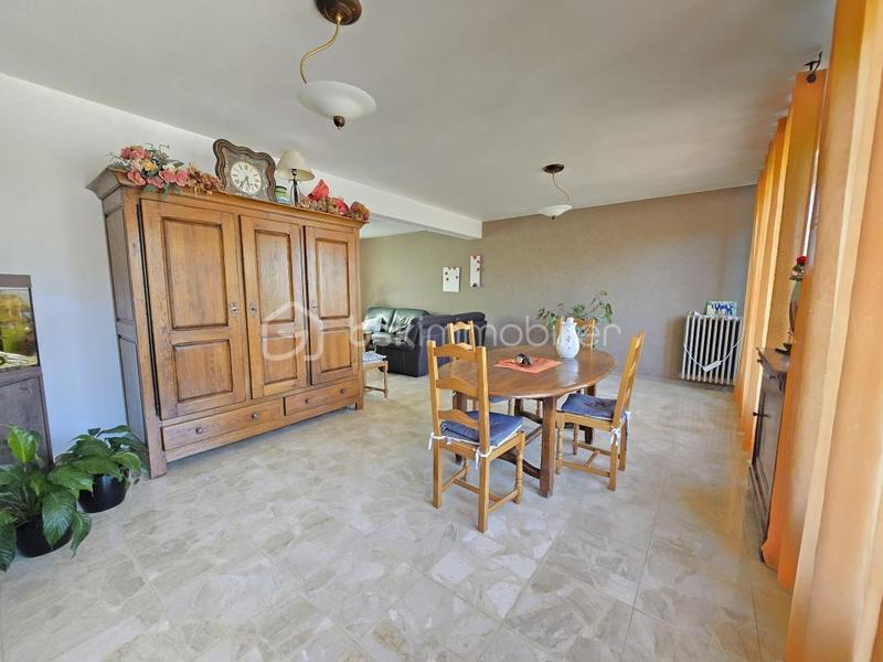 Pavillon - 182 m² - 6 pièces