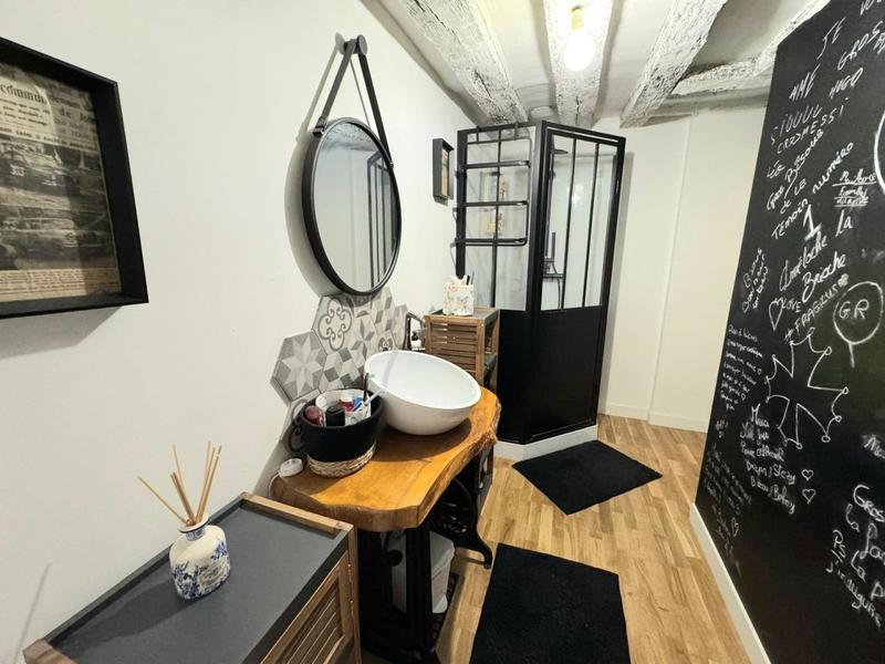 Maison - 170 m² - 8 pièces