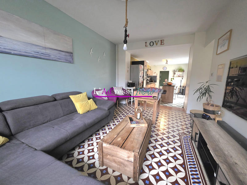 Maison traditionnelle - 120 m² - 6 pièces