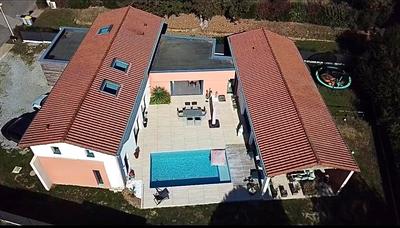 Maison contemporaine - 203 m² - 5 pièces