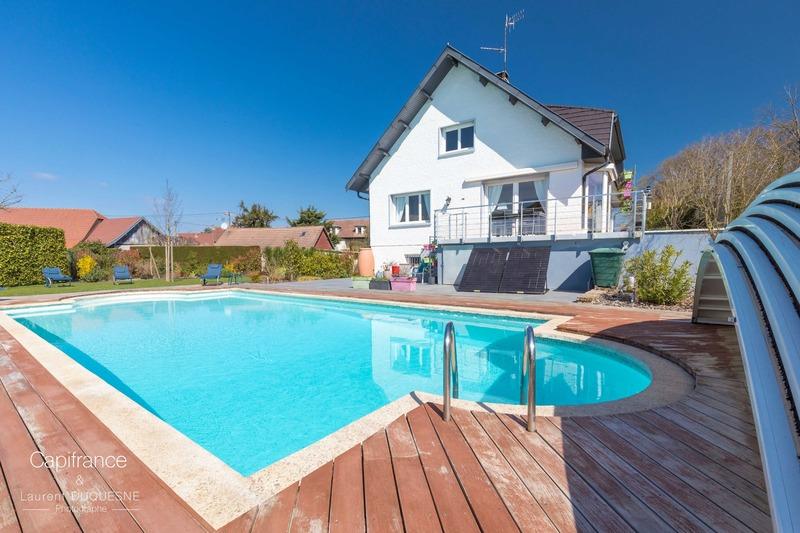 Maison - 200 m² - 8 pièces