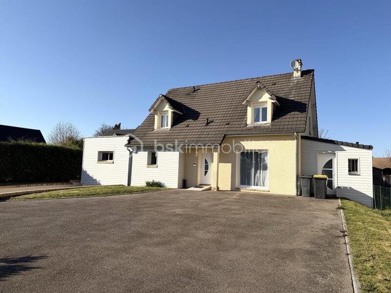 Maison - 174 m² - 6 pièces