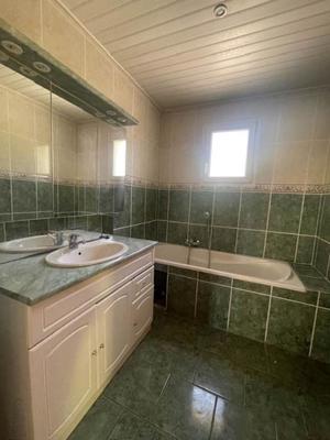 Villa - 139 m² - 6 pièces