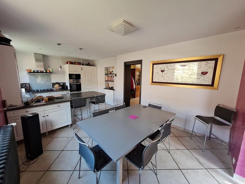 Maison - 166 m² - 5 pièces