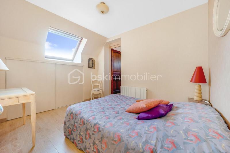 Maison - 159 m² - 7 pièces