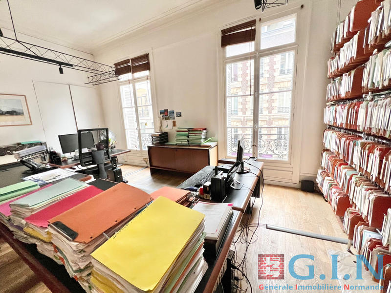 Appartement - 155 m² - 5 pièces