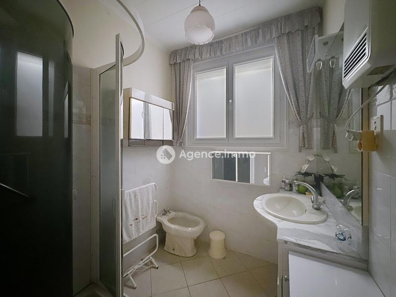 Maison - 85 m² - 4 pièces