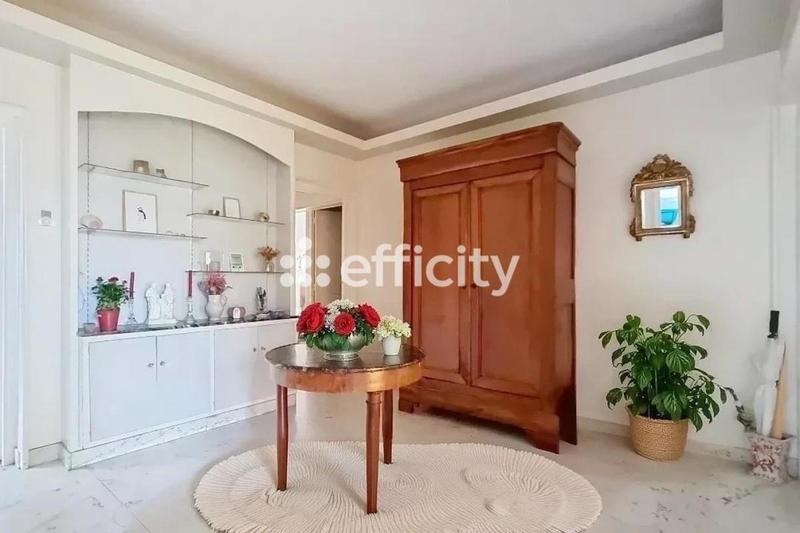 Maison - 173 m² - 7 pièces