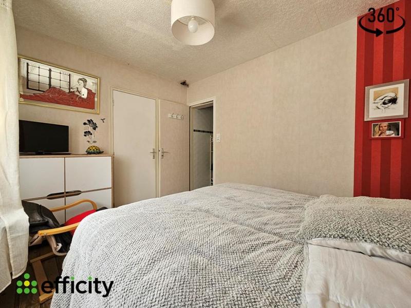 Maison - 111 m² - 5 pièces