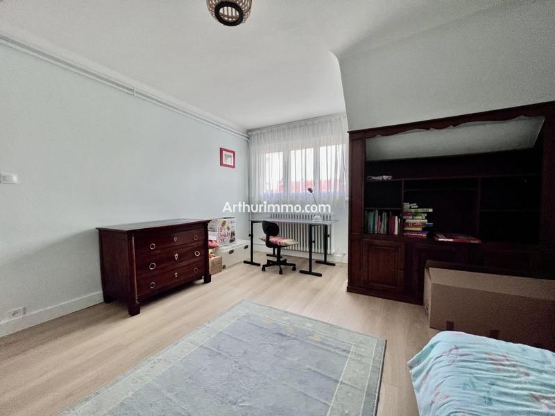 Maison - 160 m² - 8 pièces