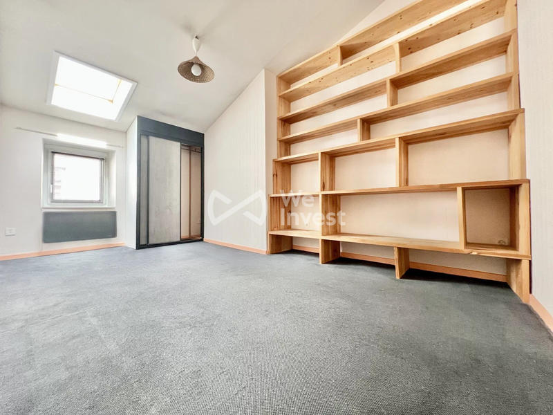 Appartement - 99 m² - 4 pièces