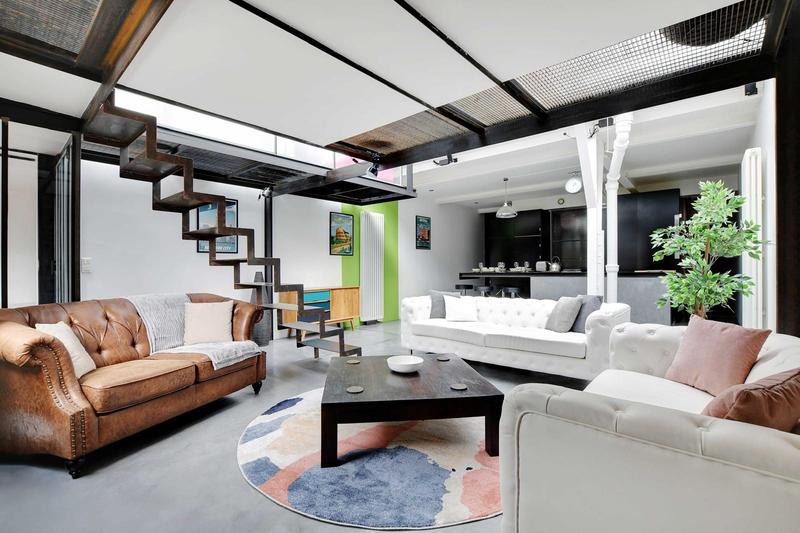 Loft - 106 m² - 4 pièces