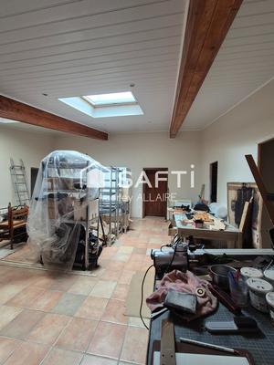 Maison - 148 m² - 6 pièces