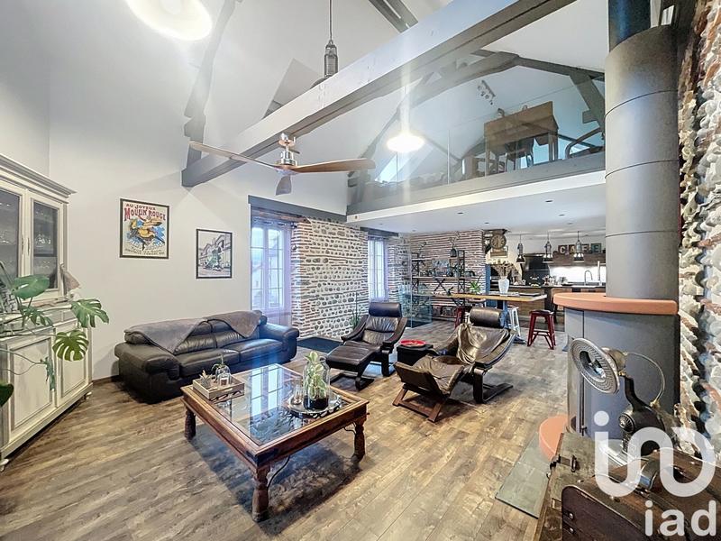Loft - 150 m² - 3 pièces