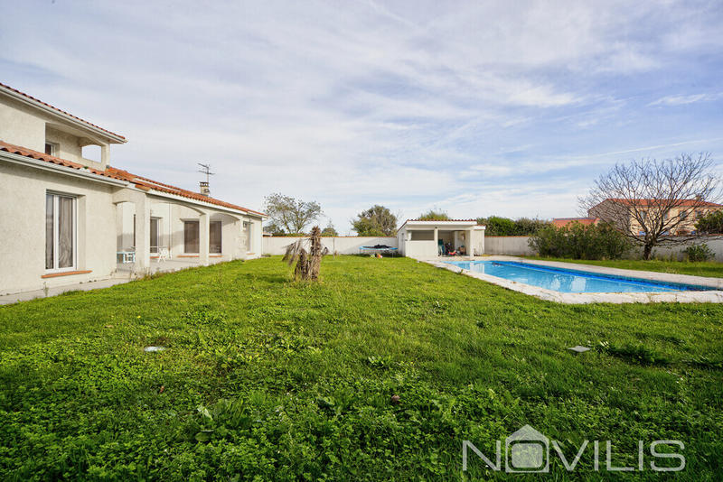 Maison - 188 m² - 5 pièces