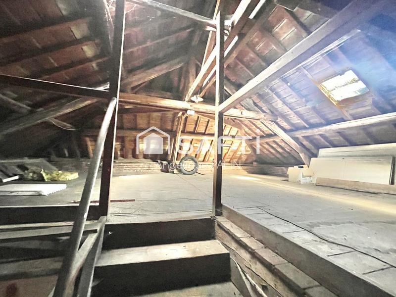 Maison - 121 m² - 4 pièces