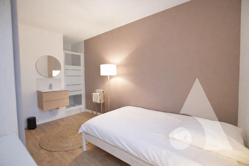 Appartement - 82 m² - 5 pièces