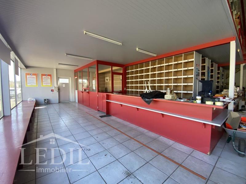 Entrepôt - 1 753 m² - 3 pièces