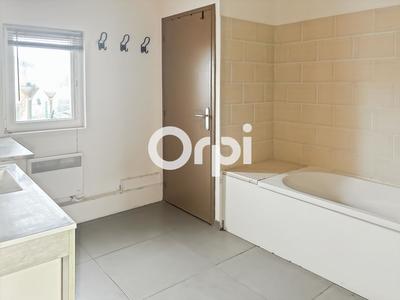 Maison - 121 m² - 3 pièces