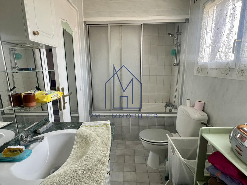 Immeuble - 240 m² - 7 pièces