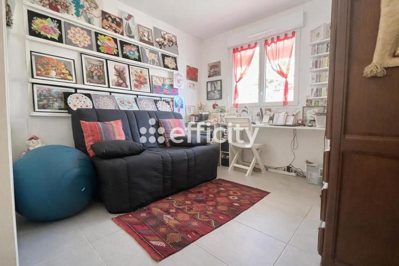 Appartement - 84 m² - 4 pièces