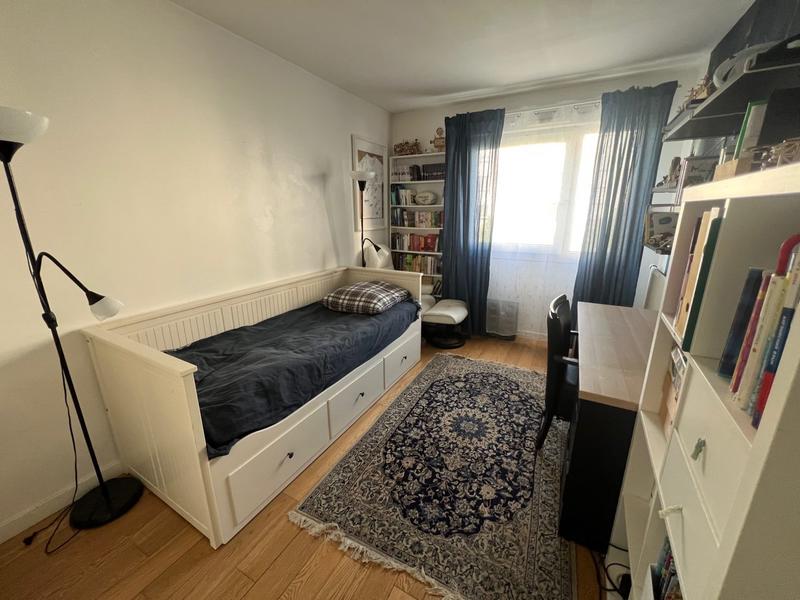 Appartement - 107 m² - 6 pièces