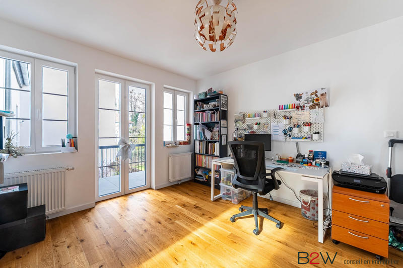 Maison contemporaine - 220 m² - 8 pièces