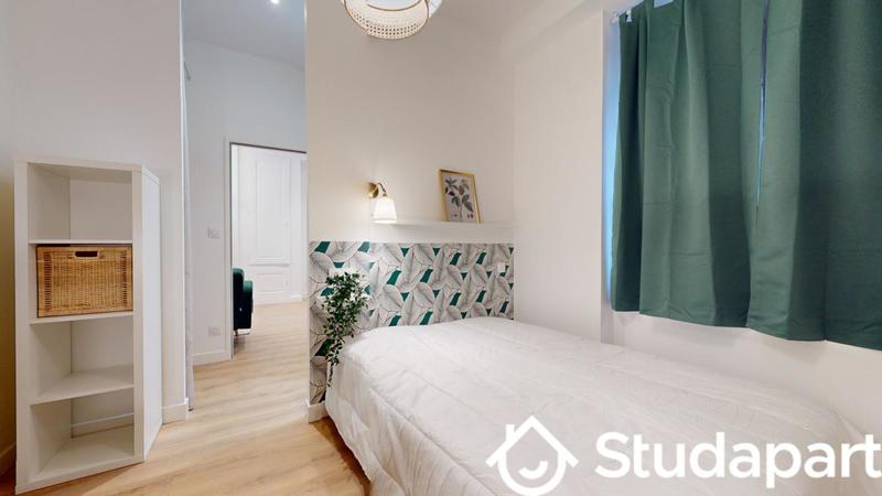 Chambre - 11 m² - 1 pièce