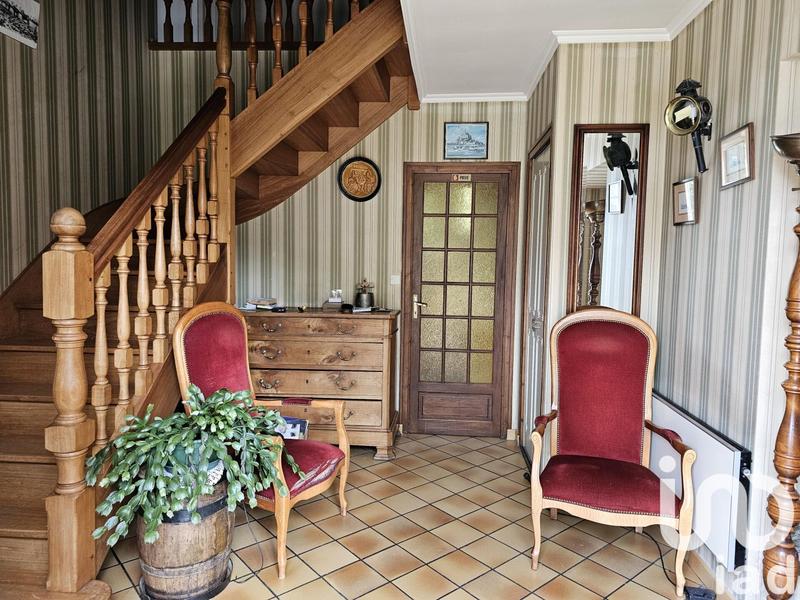 Maison - 230 m² - 9 pièces