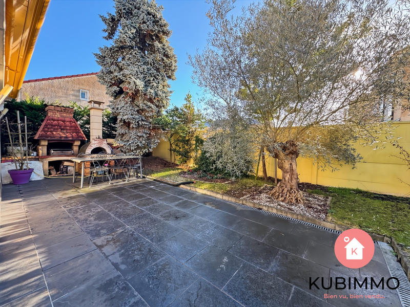 Maison - 120 m² - 5 pièces