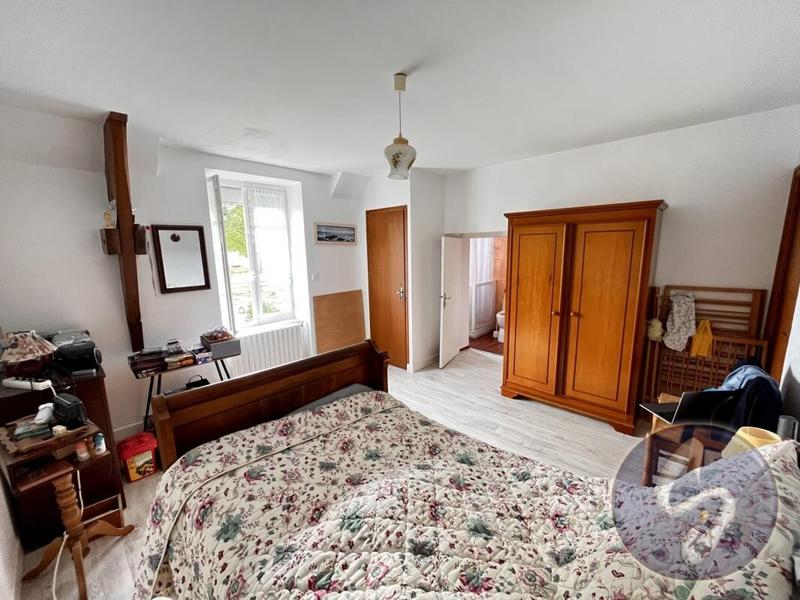 Maison - 121 m² - 5 pièces