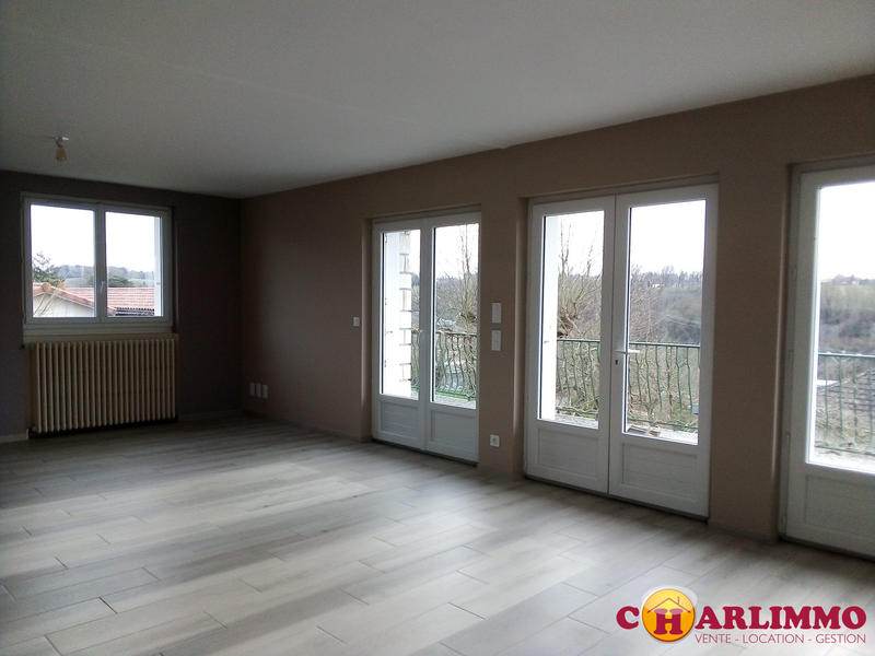 Maison traditionnelle - 129 m² - 4 pièces