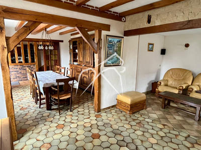 Maison - 109 m² - 6 pièces